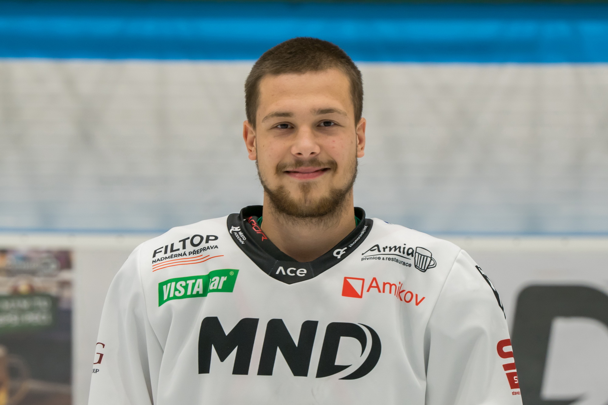 Adam Bachnek #16