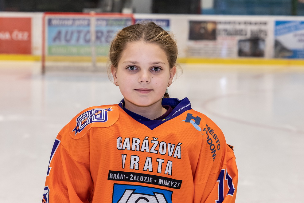 Amlie Topilinov #11