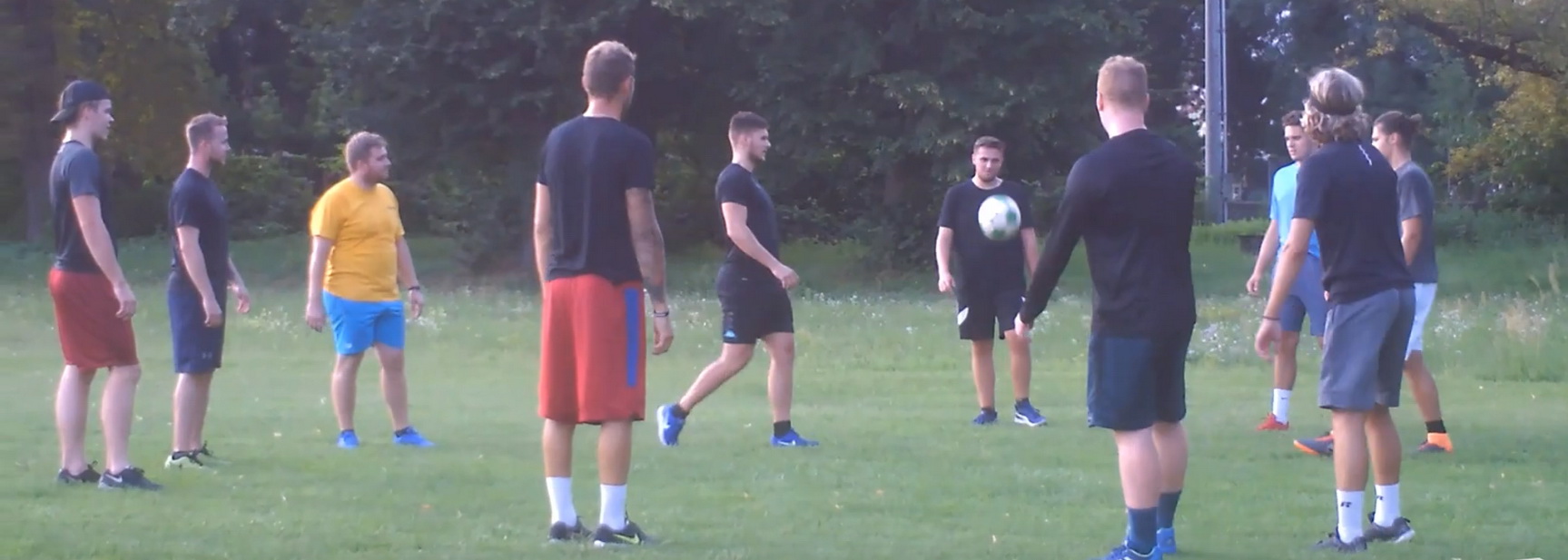 VIDEO: A-mužstvo se dnes poprvé sešlo před nástupem na led